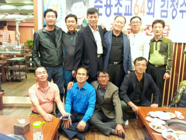 순흥 초등학교 출신 김정수 장군